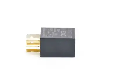 BOSCH 0332201107 Yakıt Pompa Rölesi - 2. Görsel