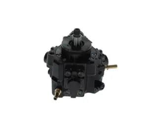 Pompa Nissan Renault Opel 1670029725 95516147 1670000Q1T