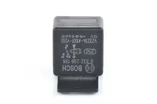 BOSCH 0332209138 Röle