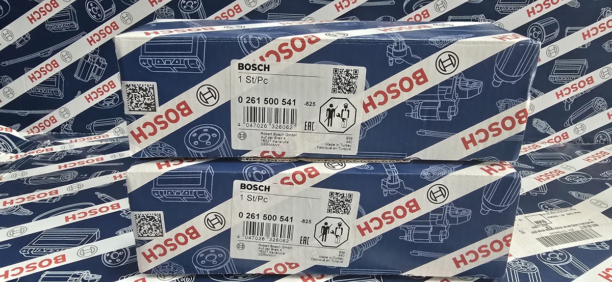 BOSCH 0261500541 Enjektör BMW MINI 13537639990 13538625396 - . Görsel