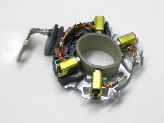 BOSCH 1004336621 Kömür Yuvası
