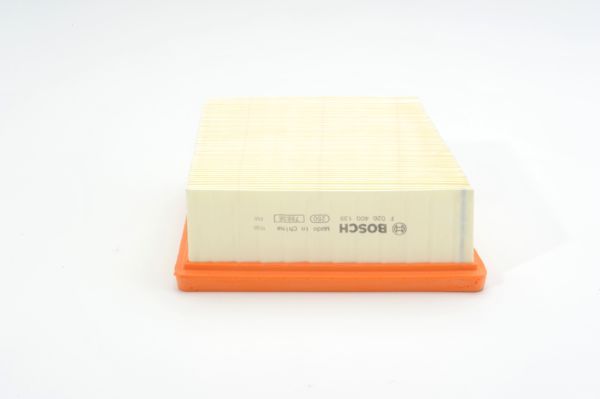 BOSCH F026400135 Hava Filtresi - . Görsel