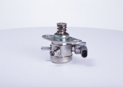 BOSCH 0261520215 Yüksek Basınç Pompası